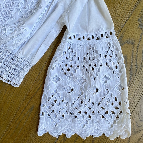 Smocked Ceca Off-The-Shoulder Lace Top New with tags - Picture 7 of 14